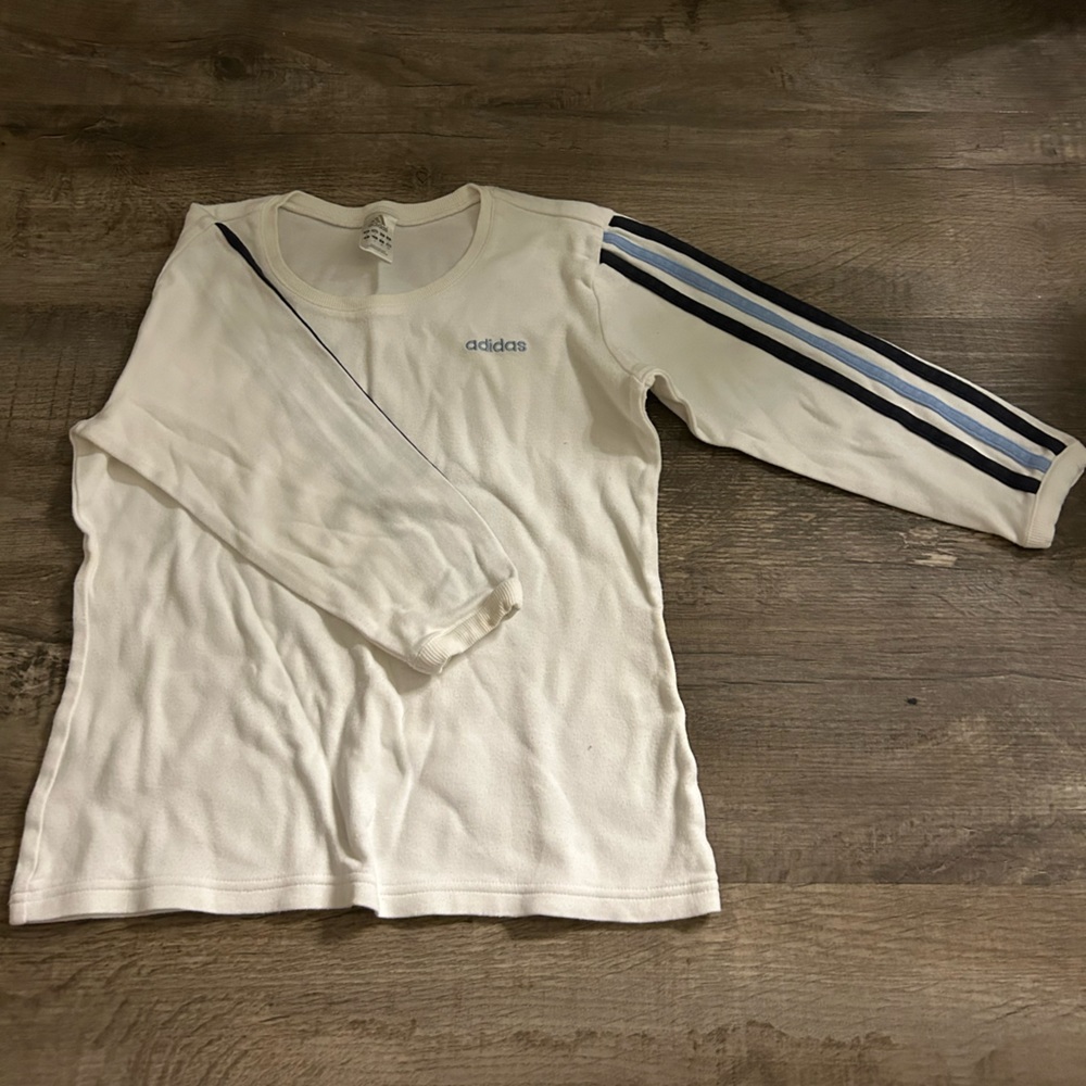 white and blue long sleeve